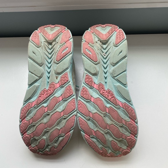 HOKA x  Free People Cliftons - Picture 7 of 7